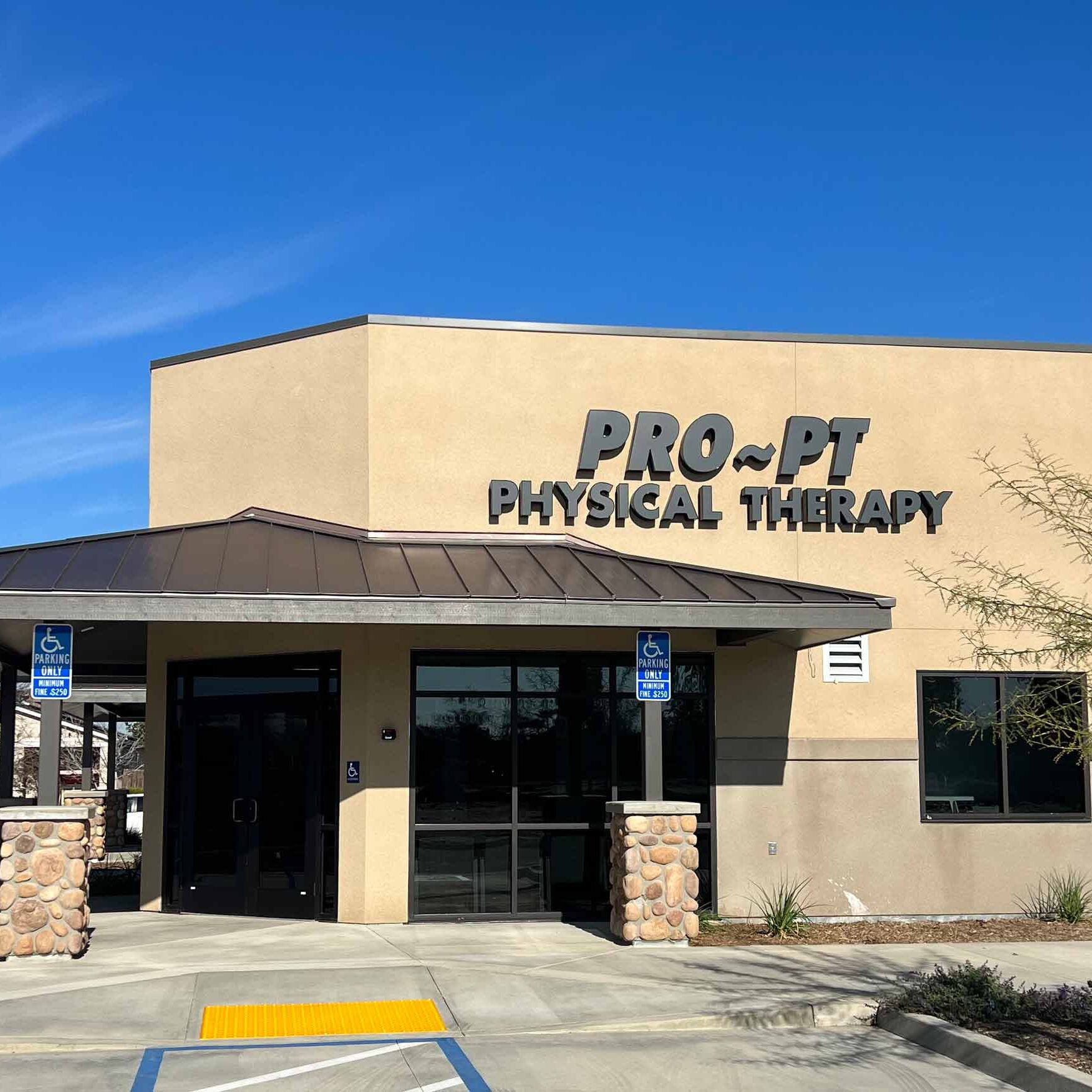 Pro~PT Visalia North Location
