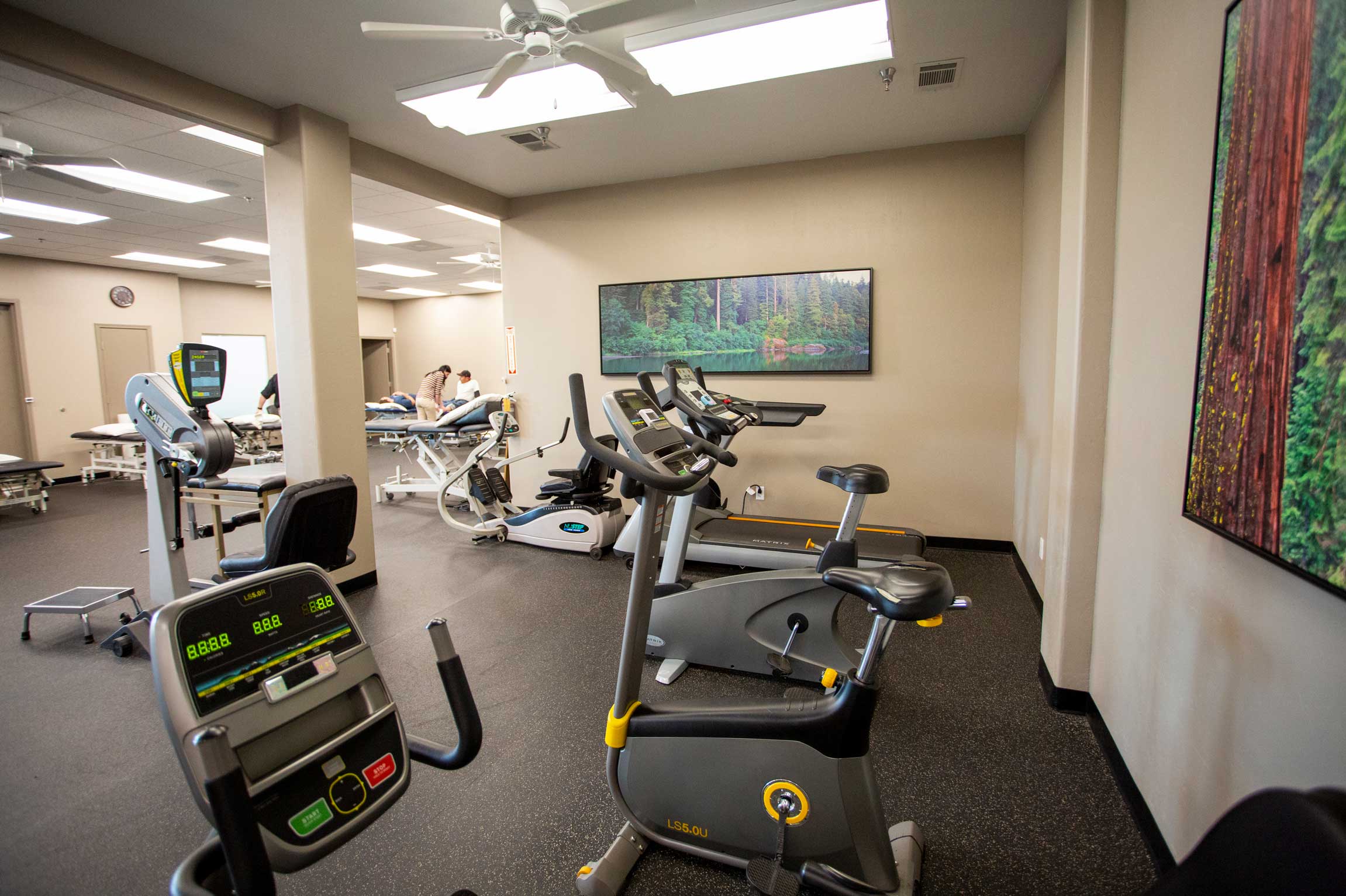 PRO~PT Porterville clinic photo 2